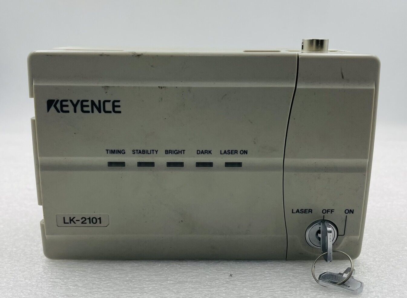 Keyence-LK-2101-CCD-Laser-Displacement-Sensor-186881343201