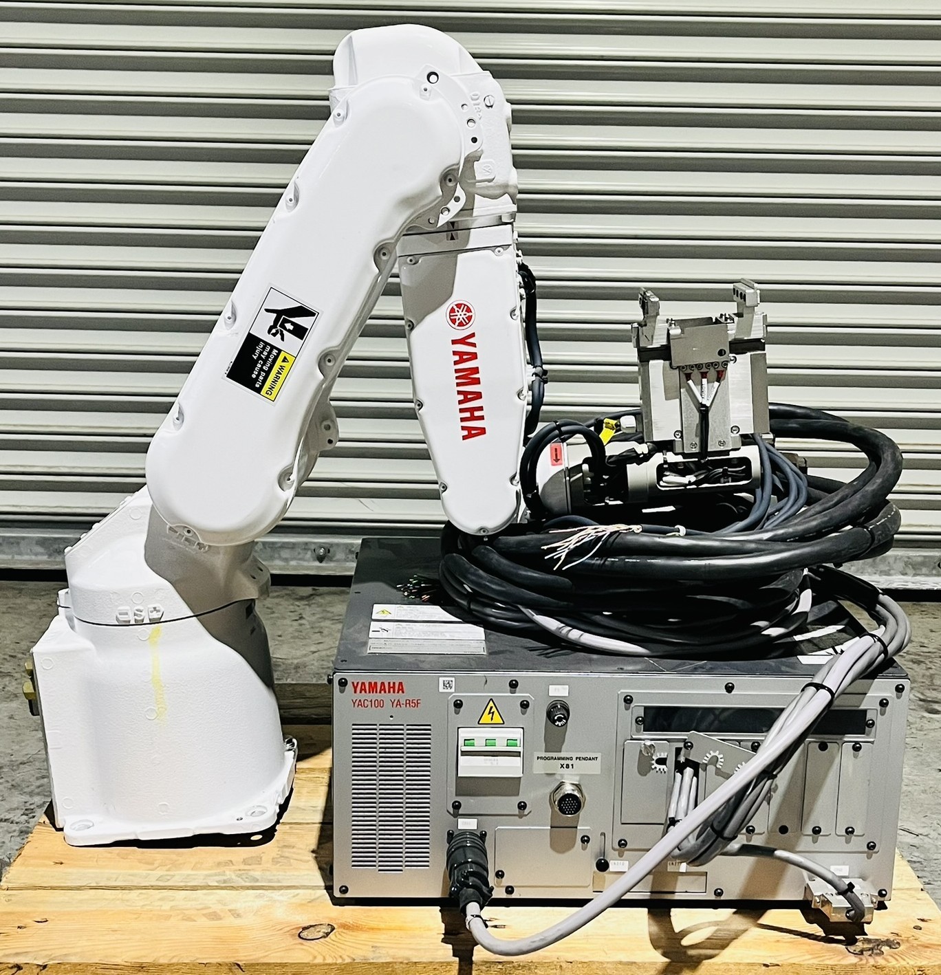 Yamaha-YA-R5F-A00-Robot-Arm-with-YAC100-R5F-A00-Controller-187972599452