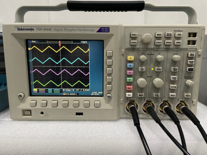Tektronix TDS 3034C Digital Phosphor Oscilloscope – Novus Ferro Pte Ltd