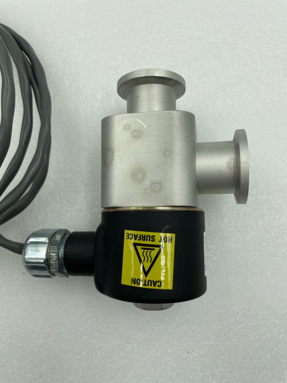 Varian L9942-306 Block Vacuum Valve – Novus Ferro Pte Ltd