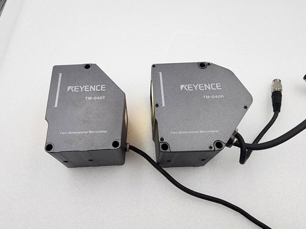 Keyence High-Speed 2D Optical Micrometer TM-040 Sensor Head TM-040R TM ...