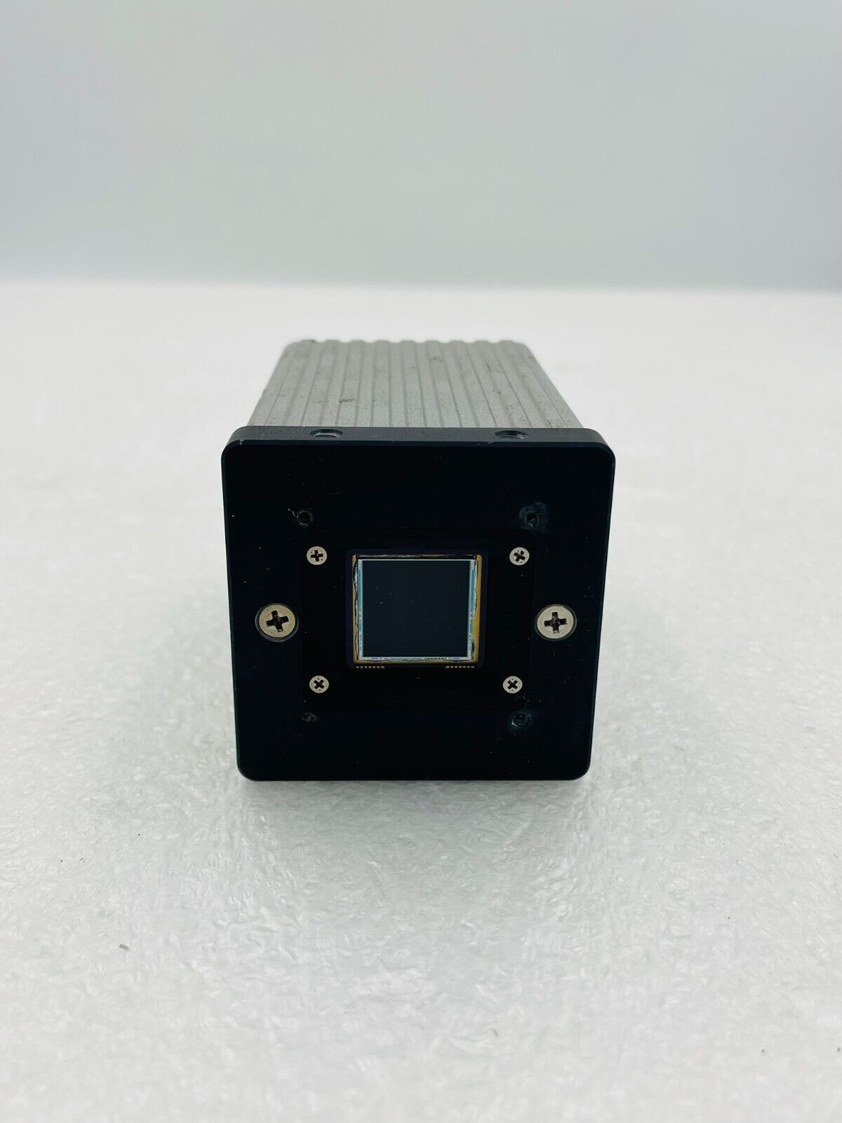 STI-Adimec-4020mD_ST-CCD-Camera-187113068858